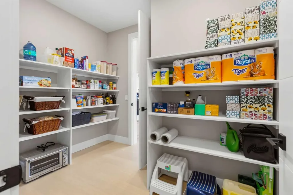 269 Aspen Summit Heights SW Calgary AB T3H6H1