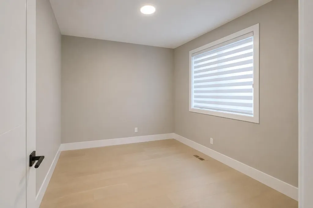 269 Aspen Summit Heights SW Calgary AB T3H6H1