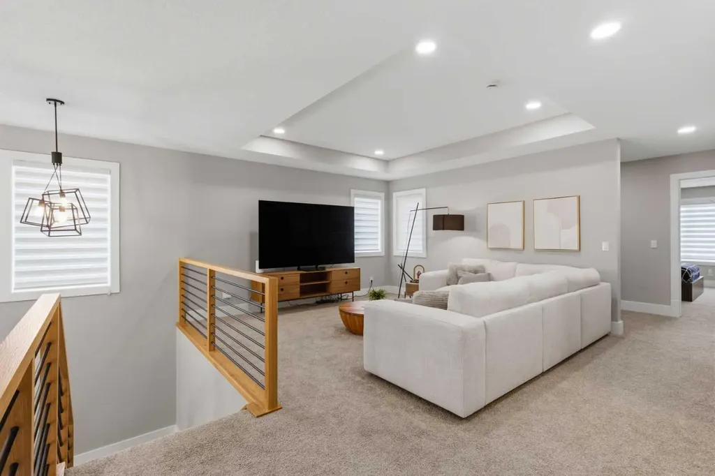 269 Aspen Summit Heights SW Calgary AB T3H6H1