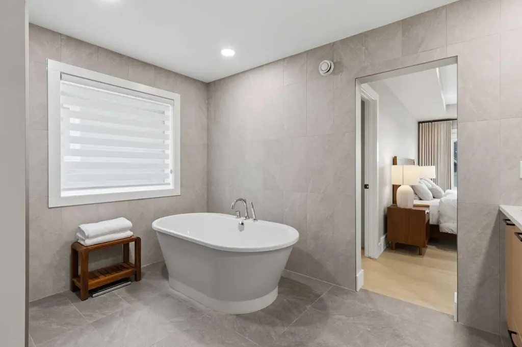 269 Aspen Summit Heights SW Calgary AB T3H6H1