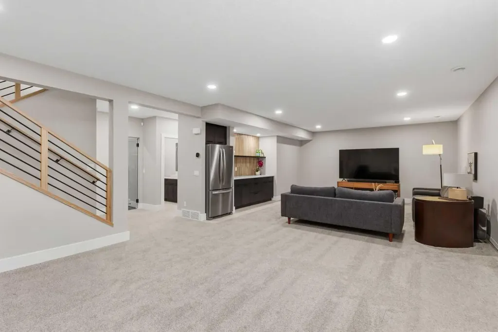 269 Aspen Summit Heights SW Calgary AB T3H6H1