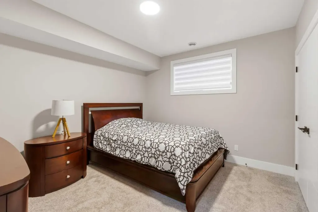 269 Aspen Summit Heights SW Calgary AB T3H6H1