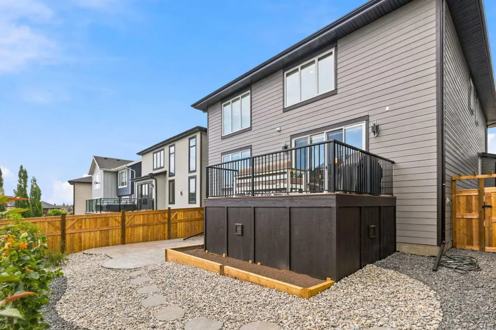 269 Aspen Summit Heights SW Calgary AB T3H6H1