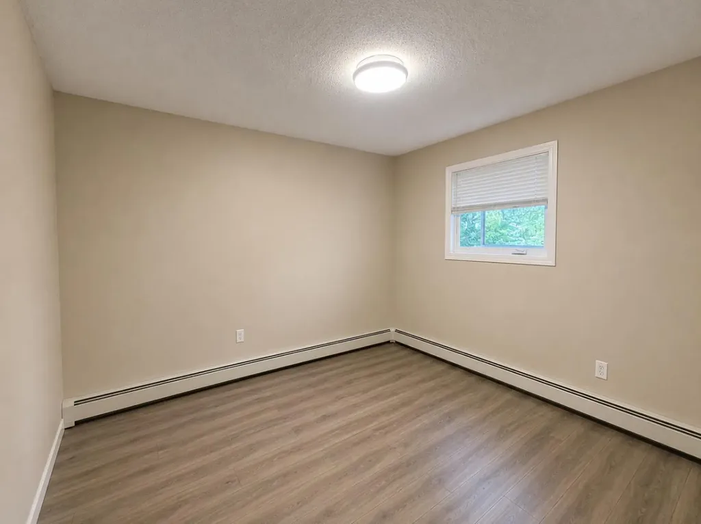 405 Columbia Boulevard Lethbridge AB T1K 5R8