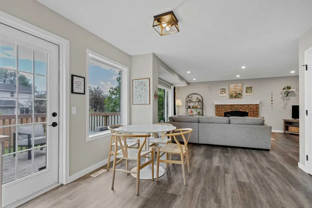 540 Shawinigan Drive SW Calgary AB T2Y 2G1