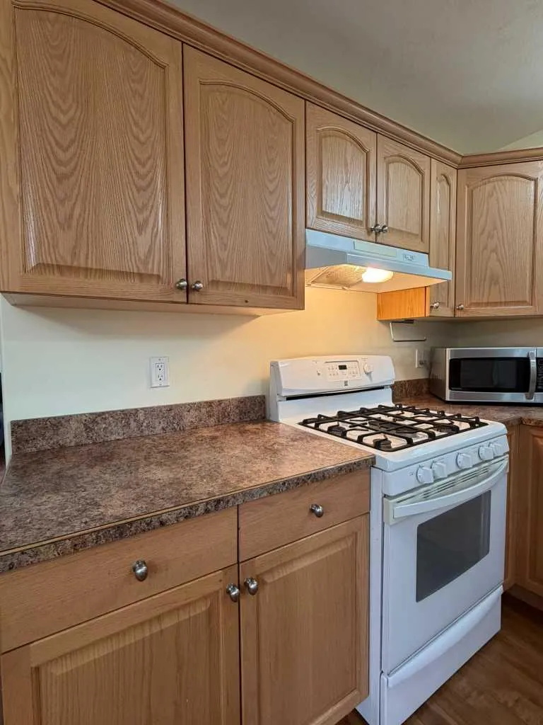 906 3 Avenue Beaverlodge AB T0H0C0