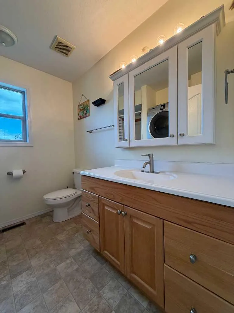 906 3 Avenue Beaverlodge AB T0H0C0