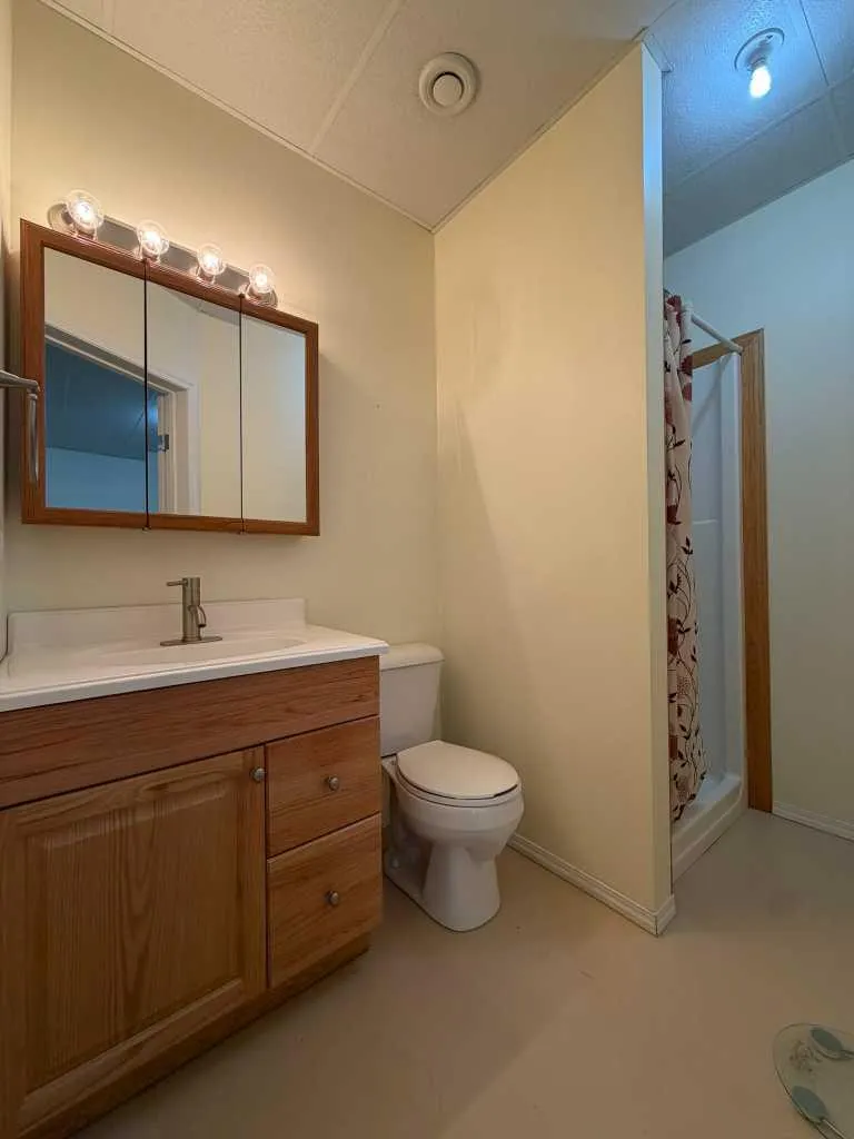 906 3 Avenue Beaverlodge AB T0H0C0