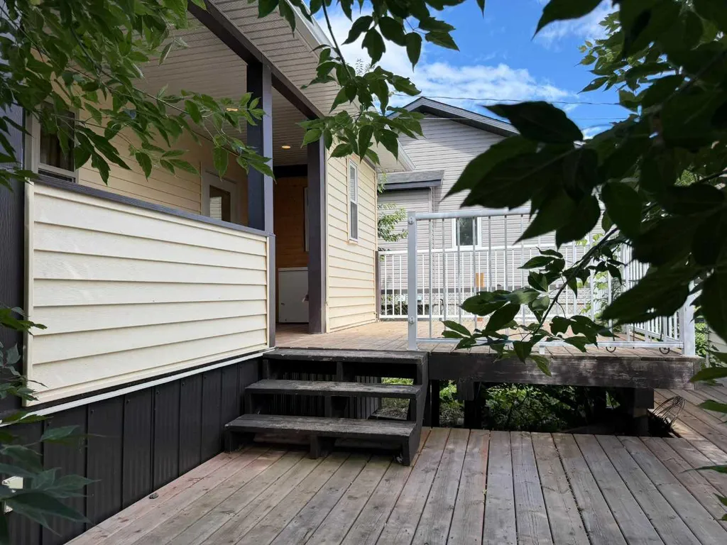 906 3 Avenue Beaverlodge AB T0H0C0