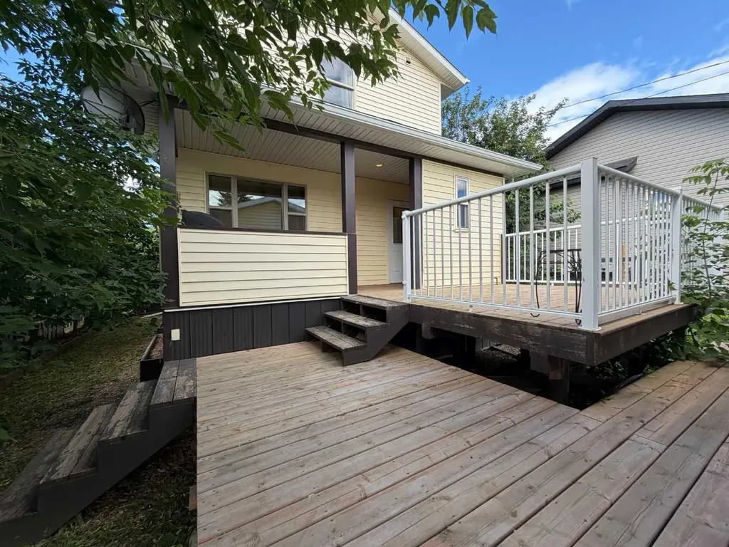 906 3 Avenue Beaverlodge AB T0H0C0