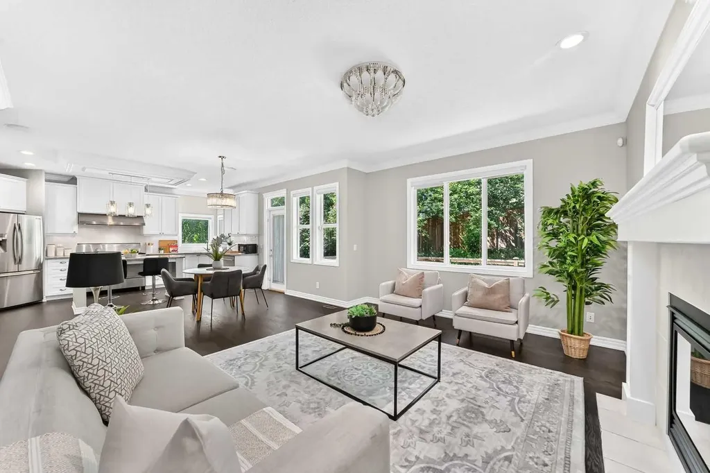 173 Aspenshire Drive SW Calgary AB T3H 0P5
