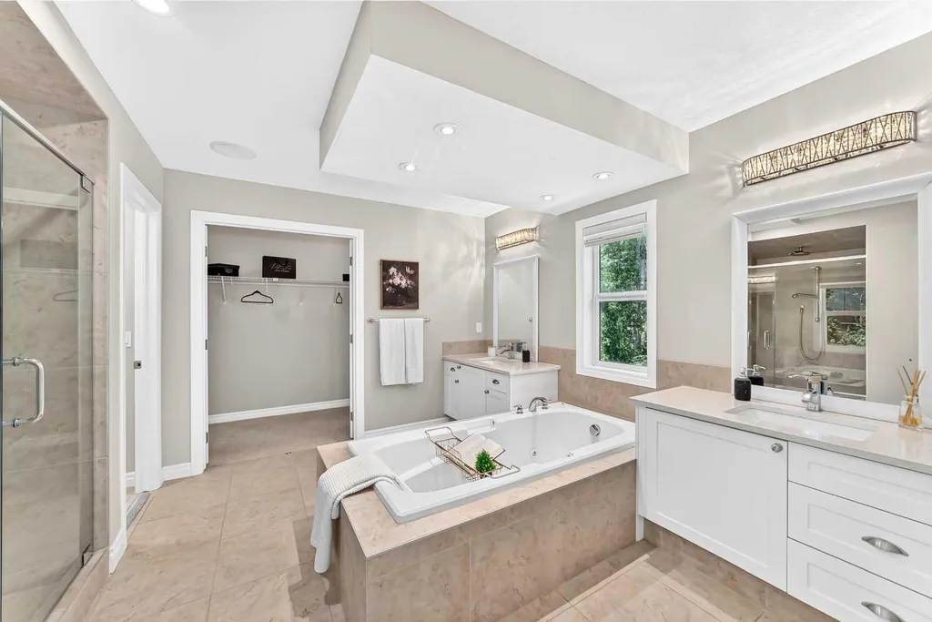 173 Aspenshire Drive SW Calgary AB T3H 0P5