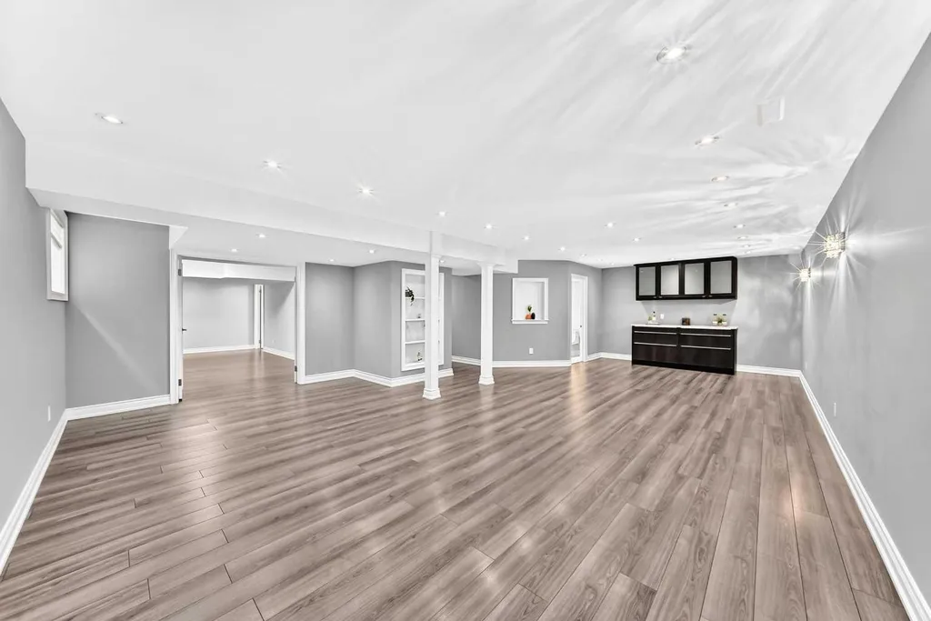 173 Aspenshire Drive SW Calgary AB T3H 0P5