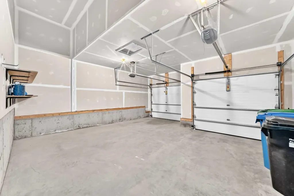 173 Aspenshire Drive SW Calgary AB T3H 0P5