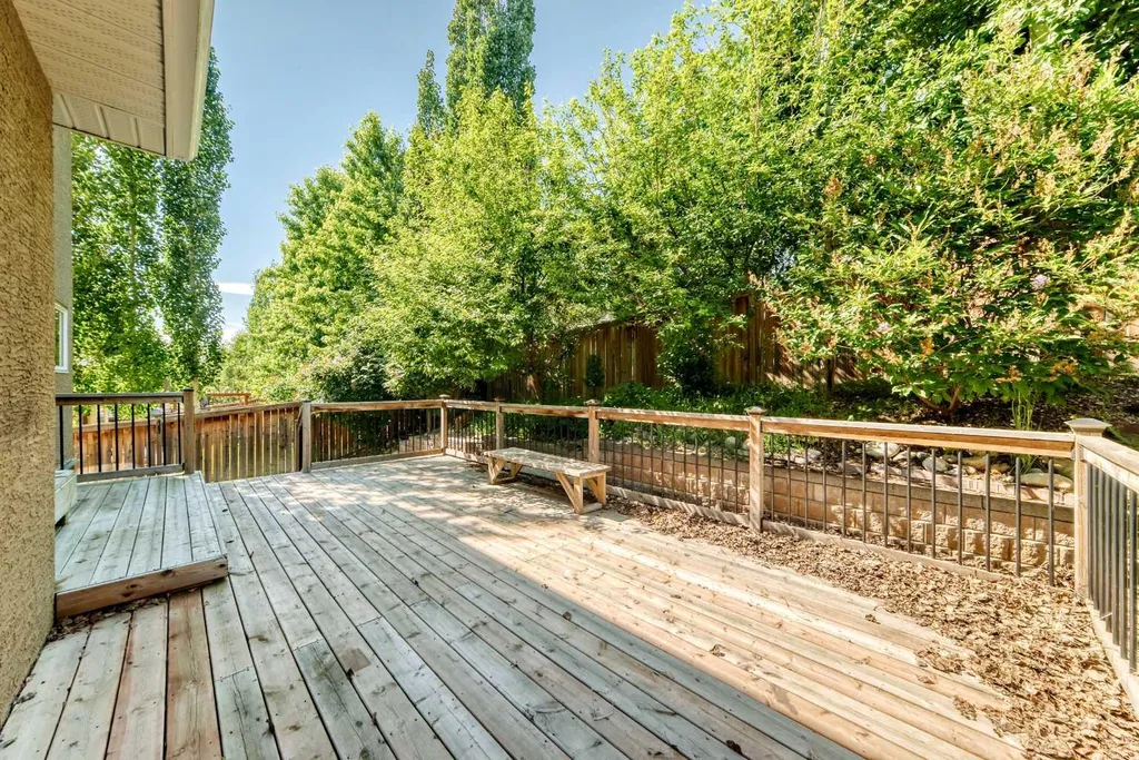 173 Aspenshire Drive SW Calgary AB T3H 0P5