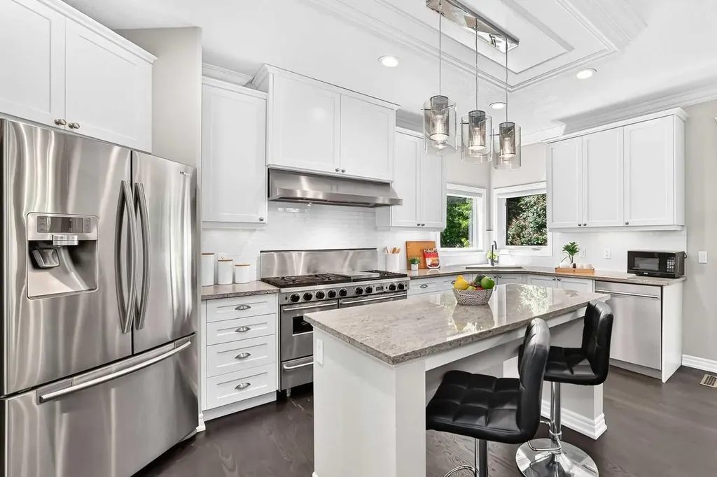 173 Aspenshire Drive SW Calgary AB T3H 0P5