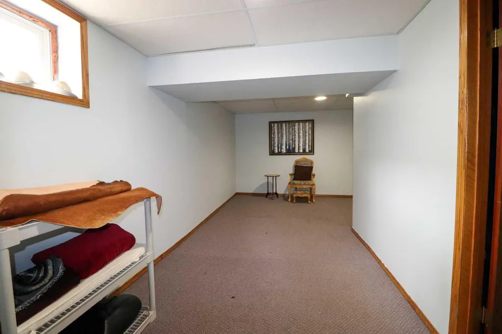 186 8 Street W Cardston AB T0K 0K0