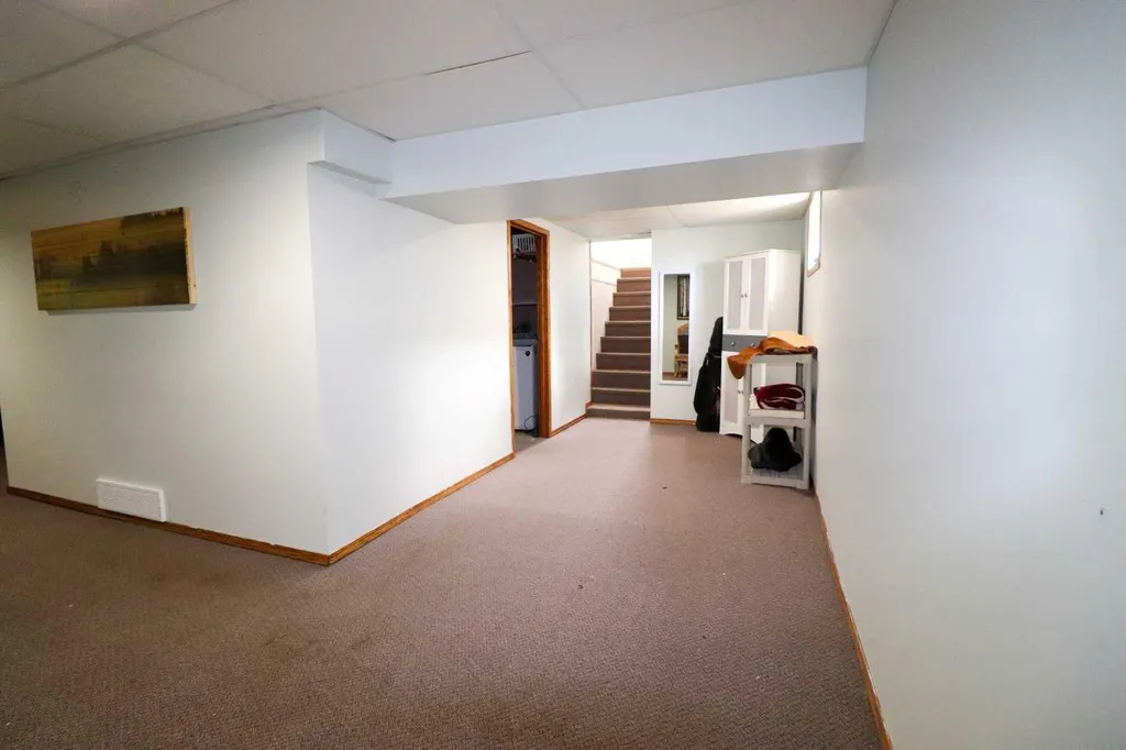 186 8 Street W Cardston AB T0K 0K0
