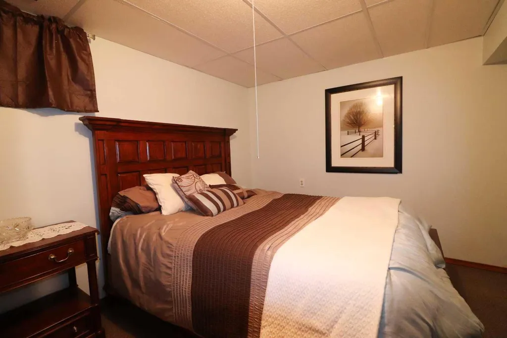 186 8 Street W Cardston AB T0K 0K0