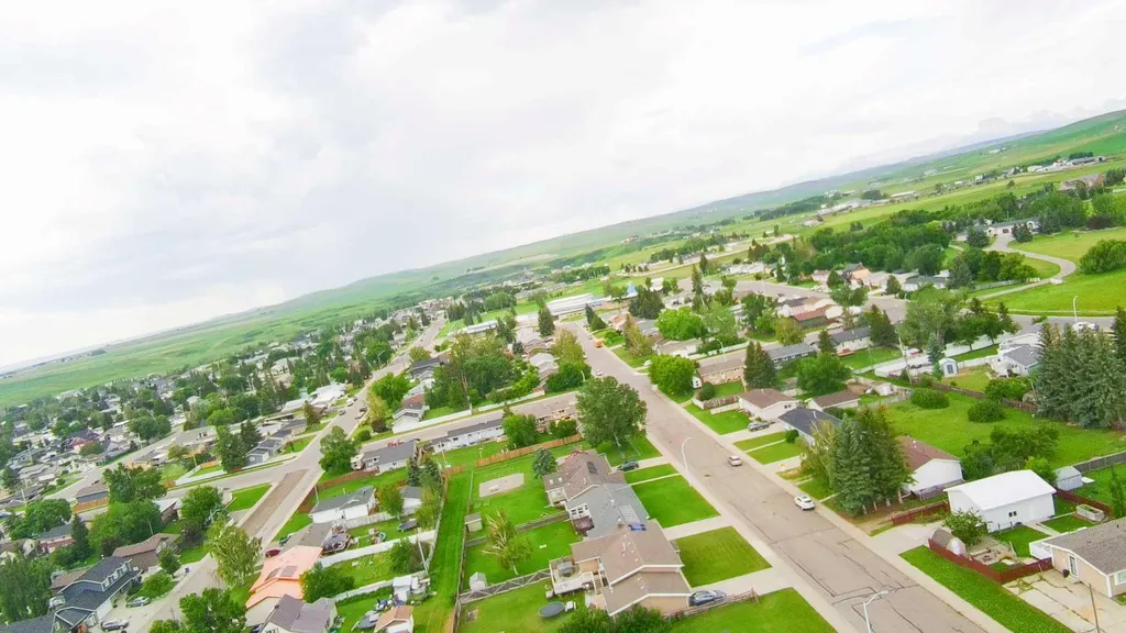 186 8 Street W Cardston AB T0K 0K0