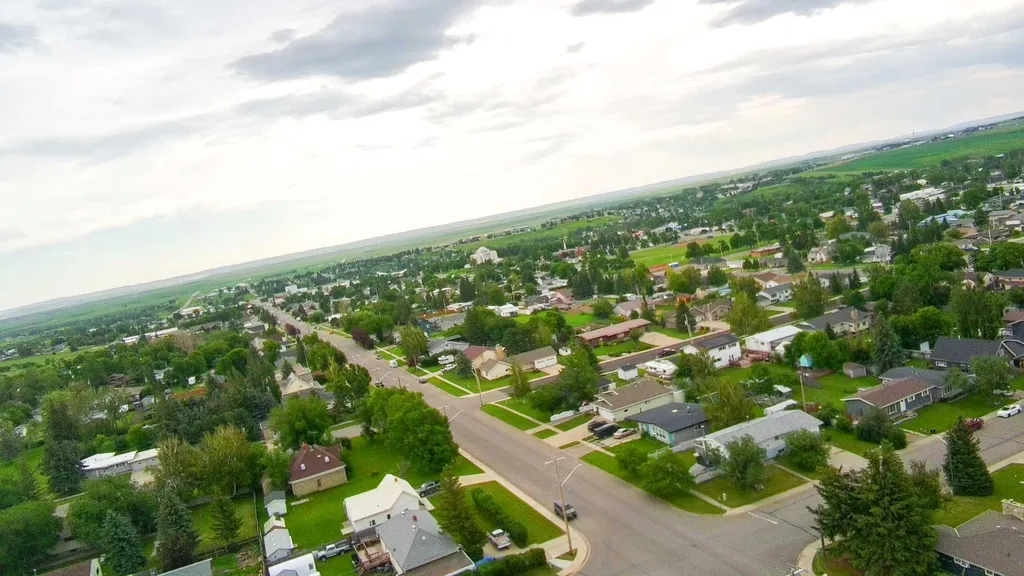 186 8 Street W Cardston AB T0K 0K0