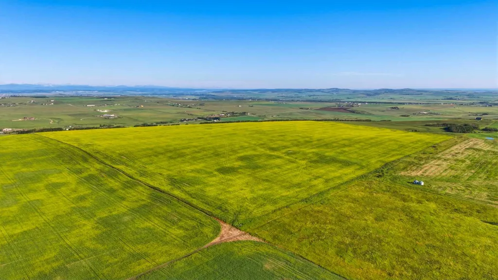 Ne; 3; 20; 1 W5 Rural Foothills County AB T1S 6A9