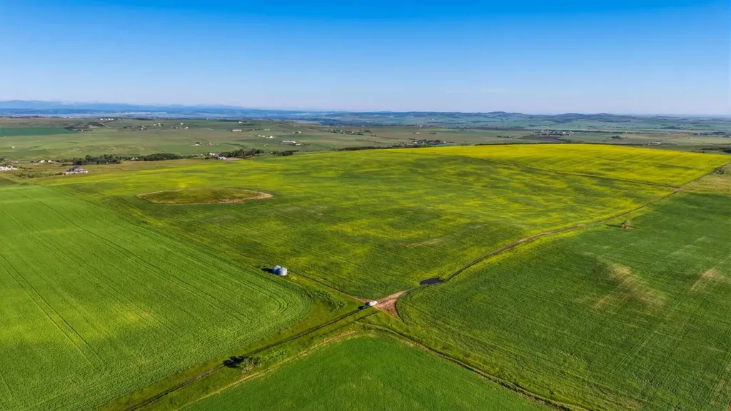 Ne; 3; 20; 1 W5 Rural Foothills County AB T1S 6A9