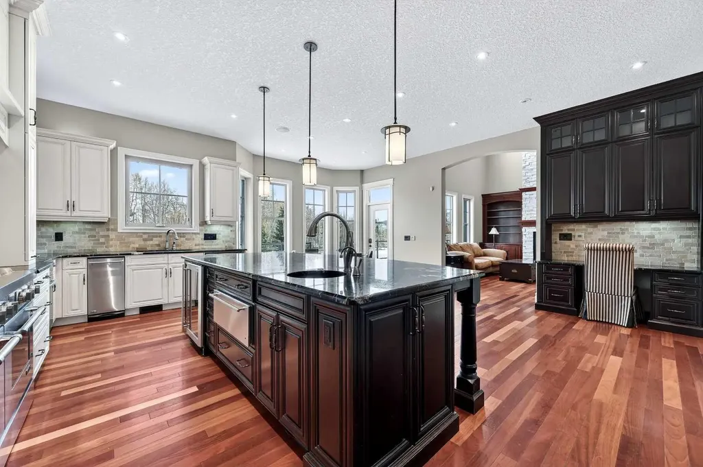 240117 210 Avenue W Rural Foothills County AB T0L 1W4