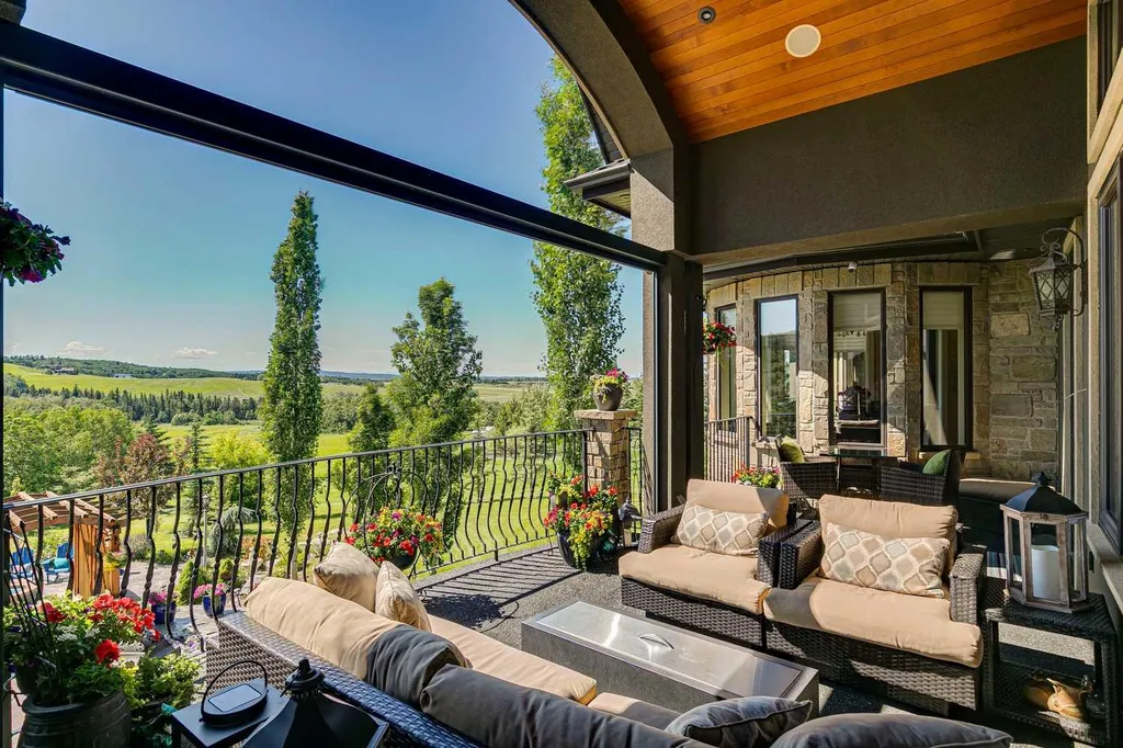 39 Red Willow Crescent W Rural Foothills County AB T1S 3J7