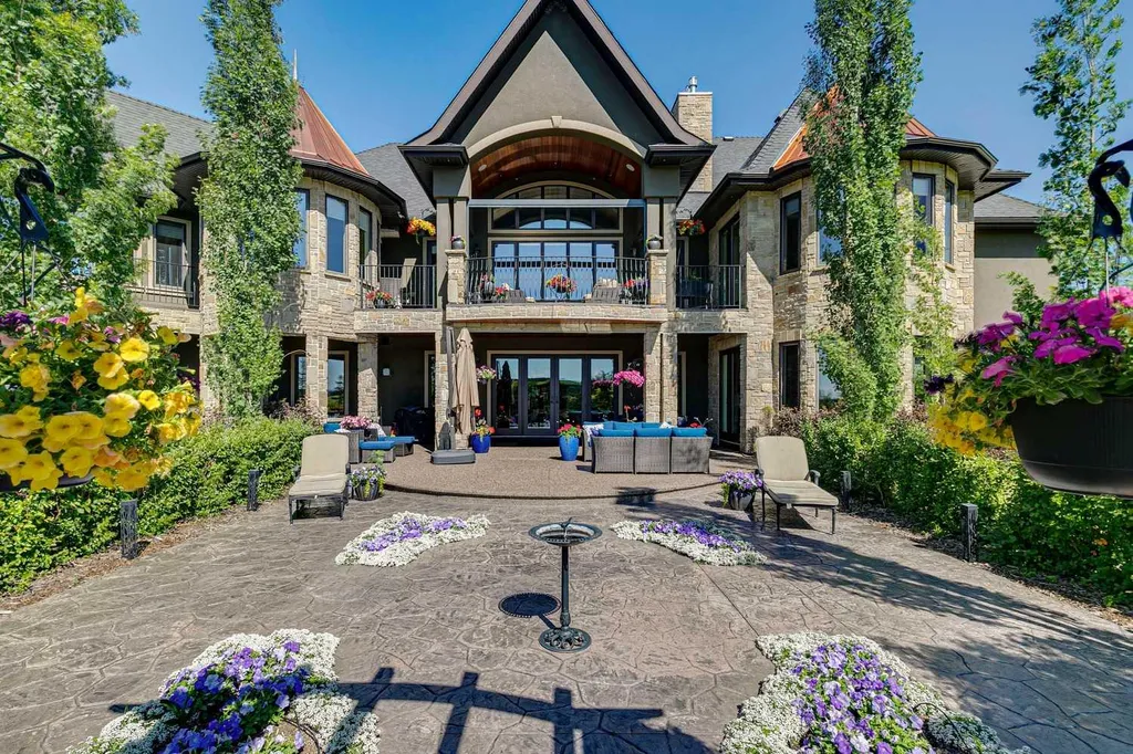 39 Red Willow Crescent W Rural Foothills County AB T1S 3J7