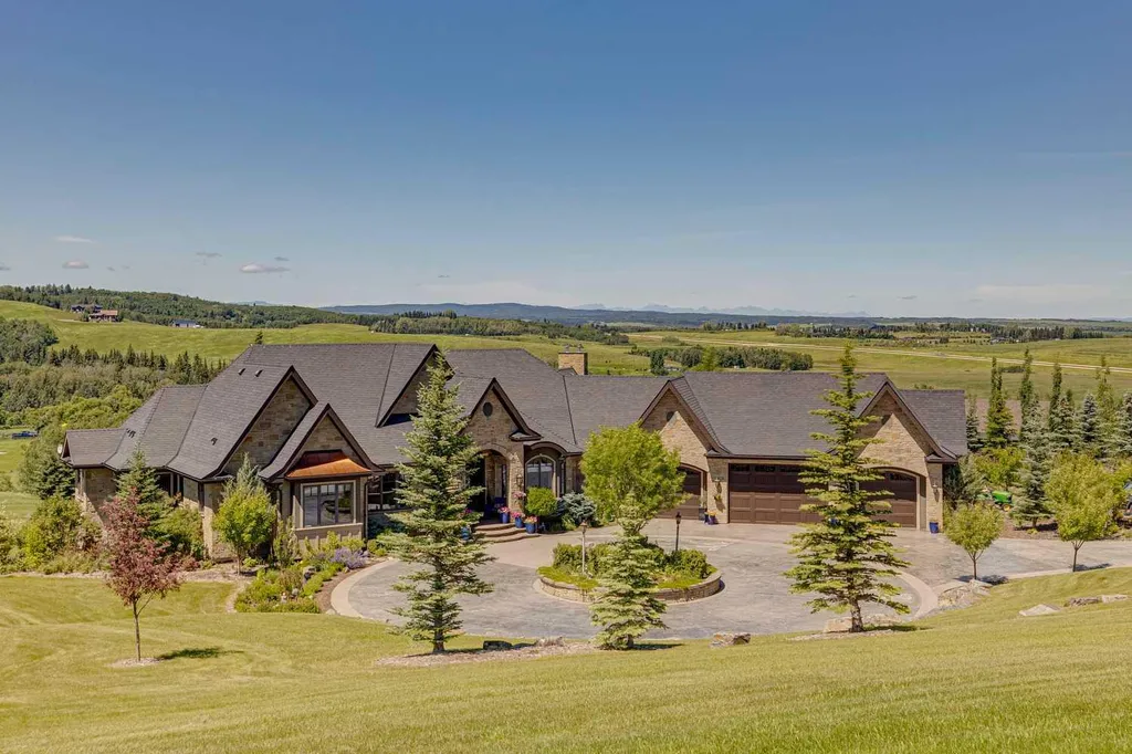 39 Red Willow Crescent W Rural Foothills County AB T1S 3J7
