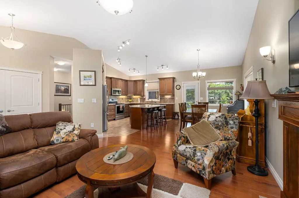 24 Vermont Close Olds AB T4H 0C3
