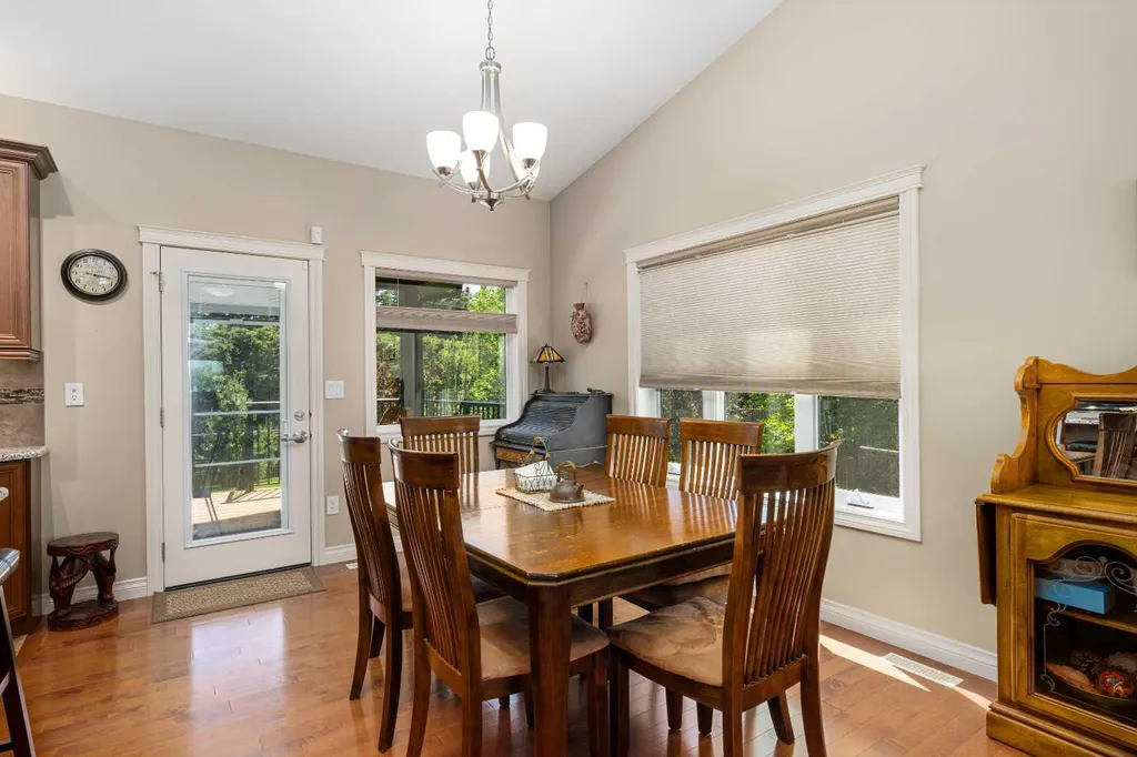 24 Vermont Close Olds AB T4H 0C3