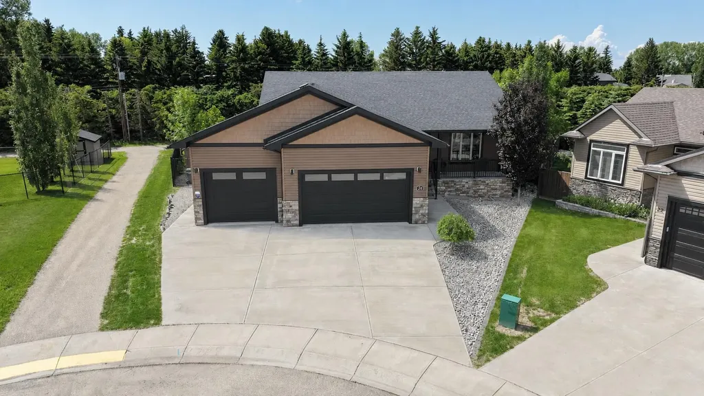 24 Vermont Close Olds AB T4H 0C3
