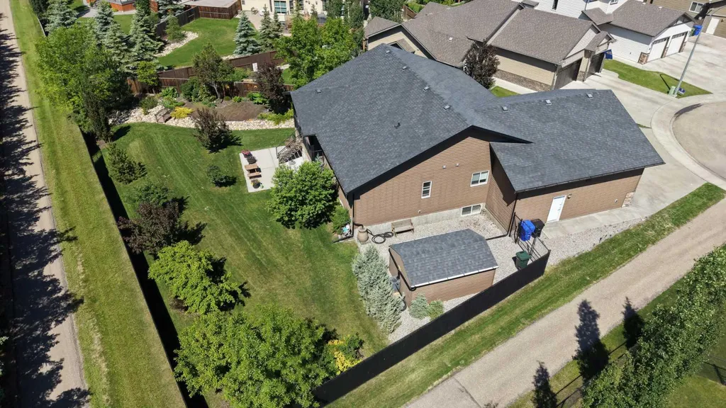 24 Vermont Close Olds AB T4H 0C3