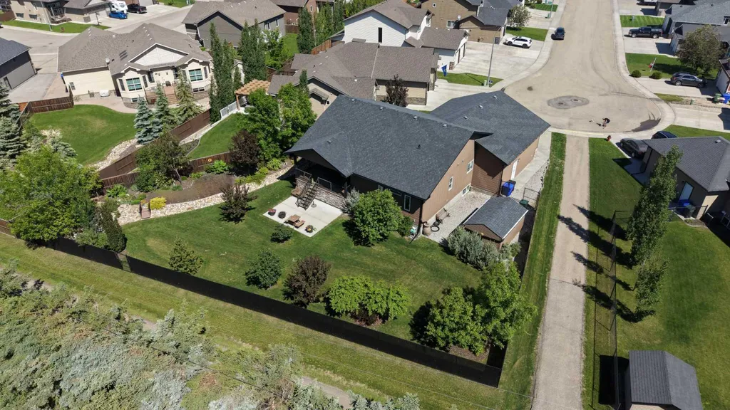 24 Vermont Close Olds AB T4H 0C3