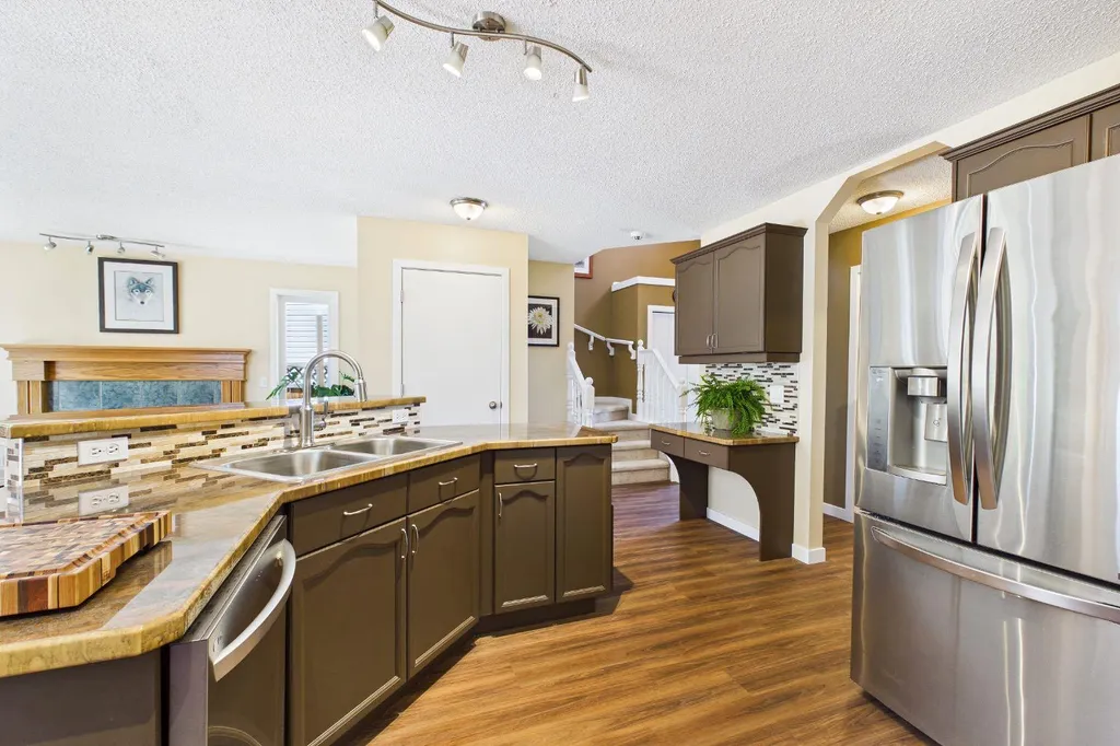 331 Bridlewood Circle SW Calgary AB T2Y 3L9