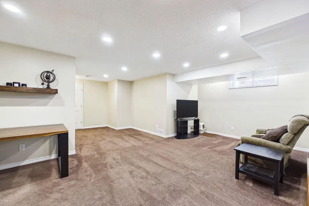 331 Bridlewood Circle SW Calgary AB T2Y 3L9
