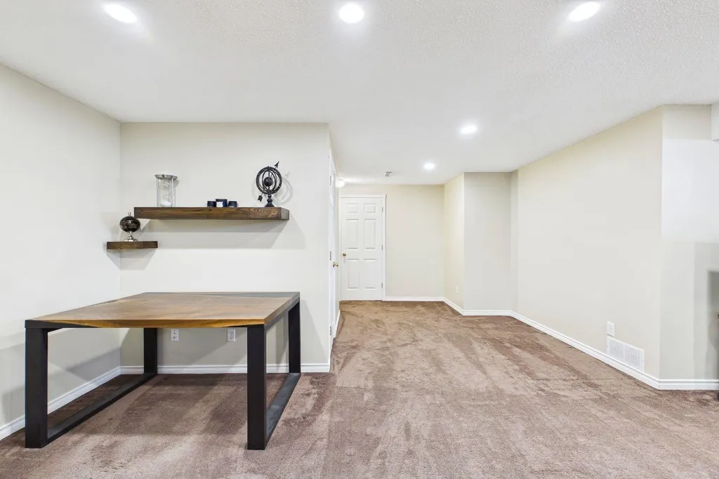 331 Bridlewood Circle SW Calgary AB T2Y 3L9