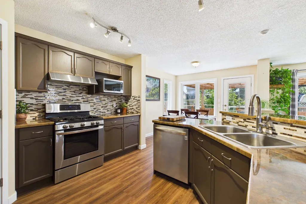 331 Bridlewood Circle SW Calgary AB T2Y 3L9
