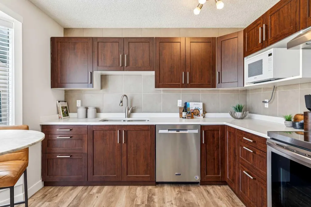 31 Sunvale Court SE Calgary AB T2X 5S7