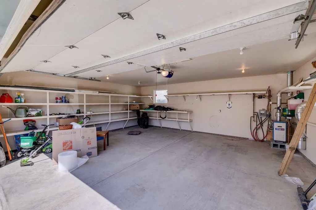 31 Sunvale Court SE Calgary AB T2X 5S7