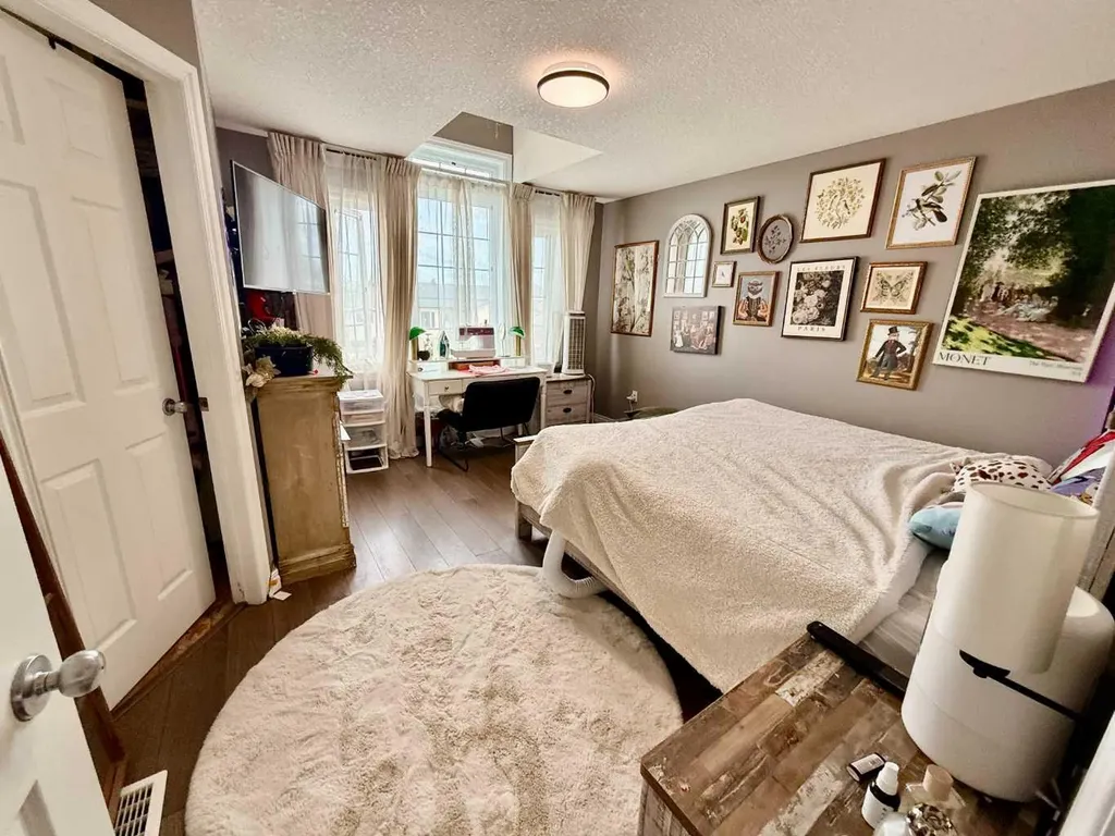 1124 24 Street Wainwright AB T9W 1W4
