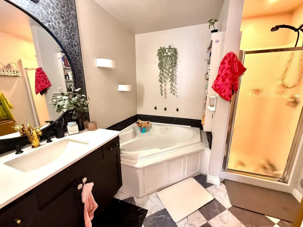 1124 24 Street Wainwright AB T9W 1W4