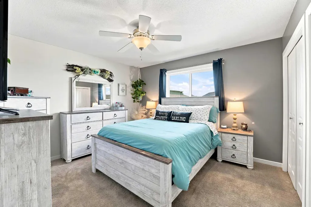 84 Mackenzie Crescent Lacombe AB T4L 0B3