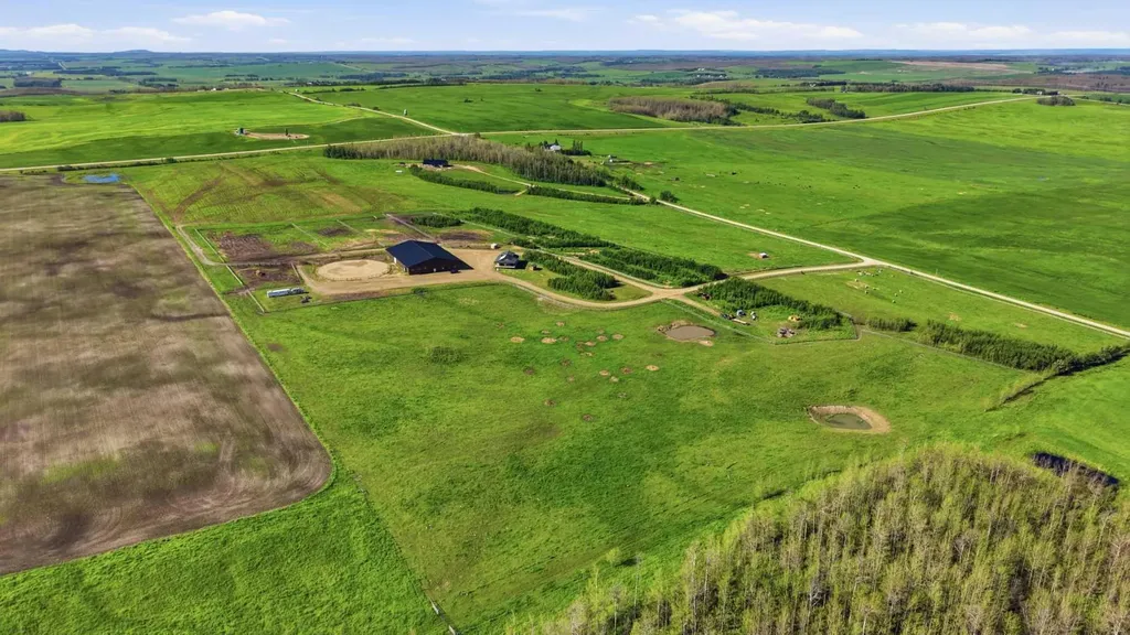 434033 Range Road 32 Rural Ponoka County AB T0C 0M0