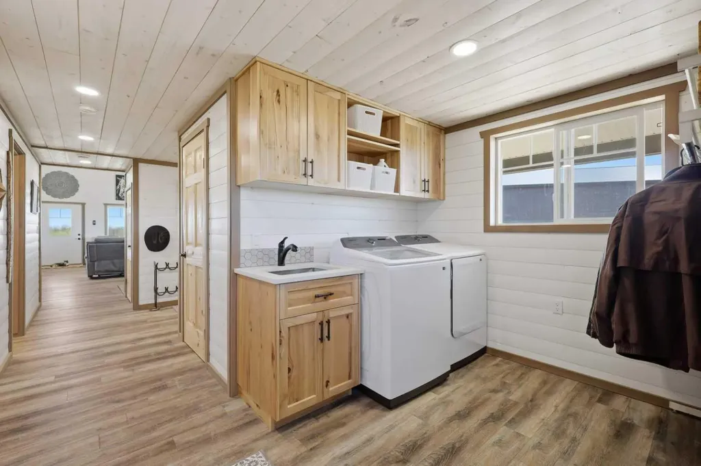 434033 Range Road 32 Rural Ponoka County AB T0C 0M0
