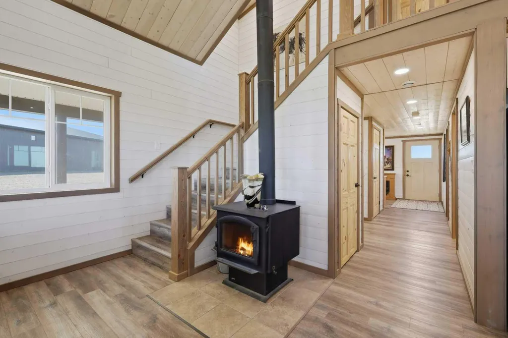 434033 Range Road 32 Rural Ponoka County AB T0C 0M0