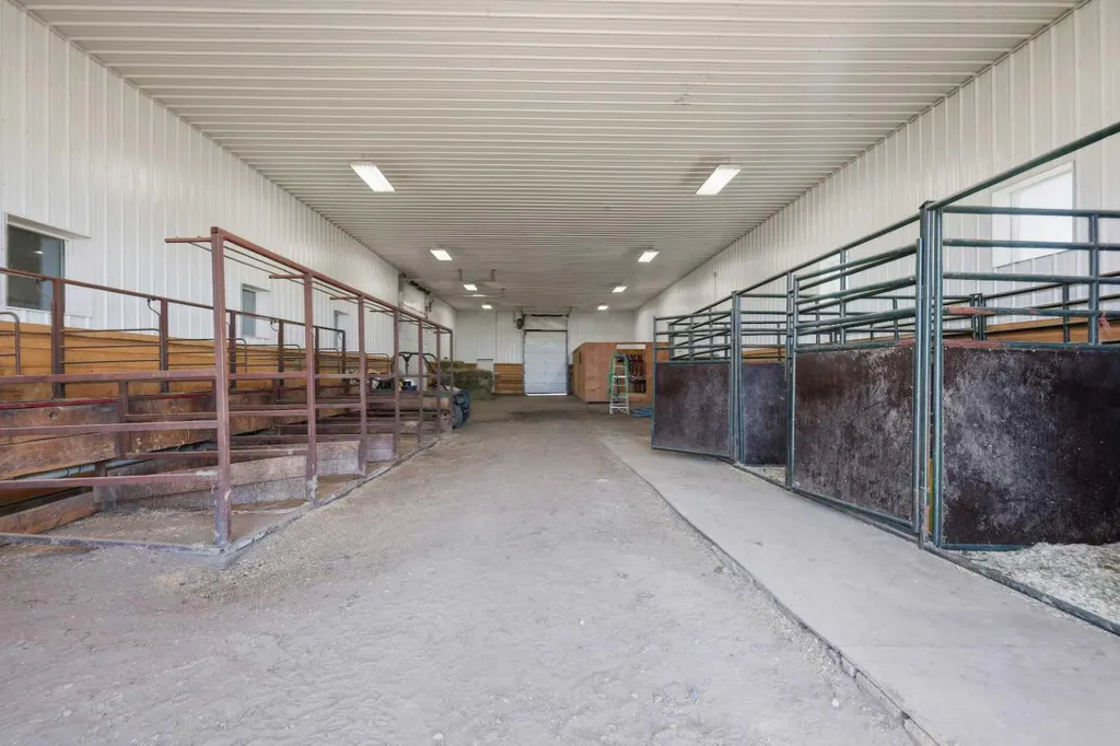 434033 Range Road 32 Rural Ponoka County AB T0C 0M0