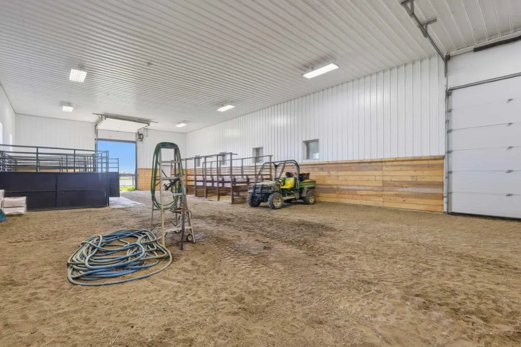 434033 Range Road 32 Rural Ponoka County AB T0C 0M0